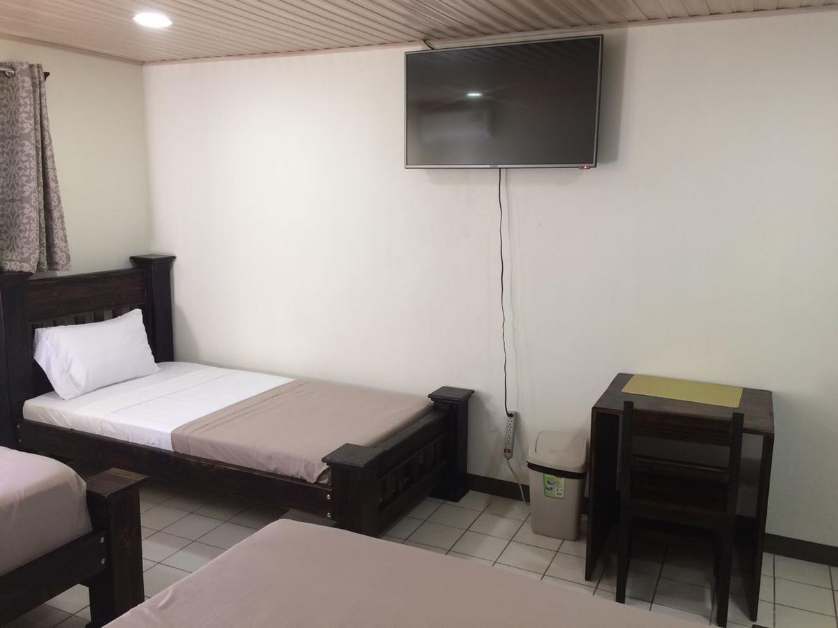 Hotel Don Fito Golfito Exterior photo