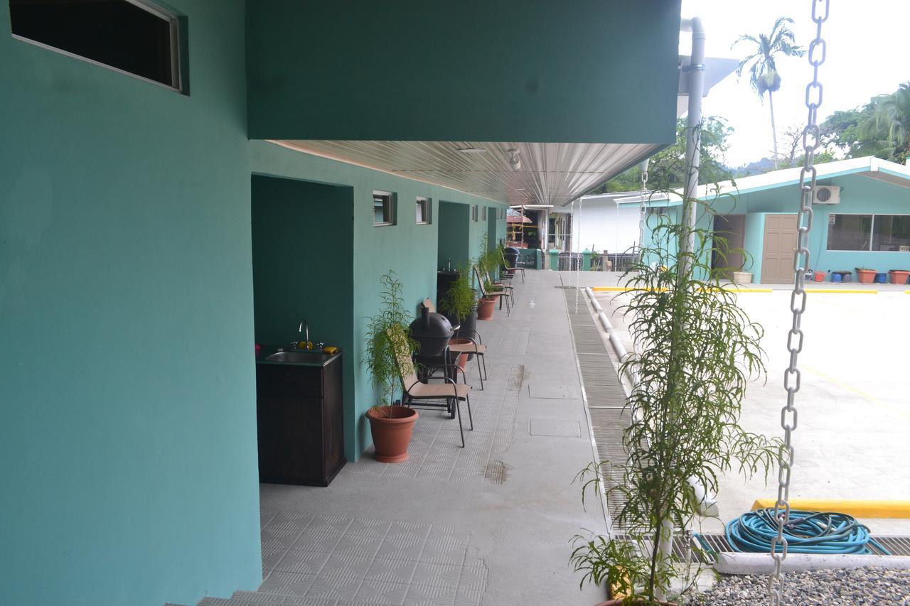 Hotel Don Fito Golfito Exterior photo