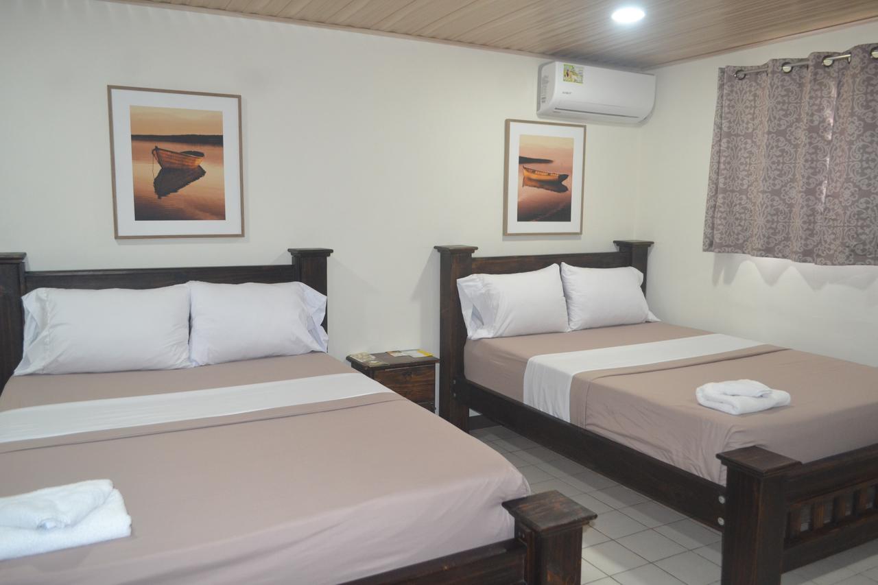 Hotel Don Fito Golfito Exterior photo
